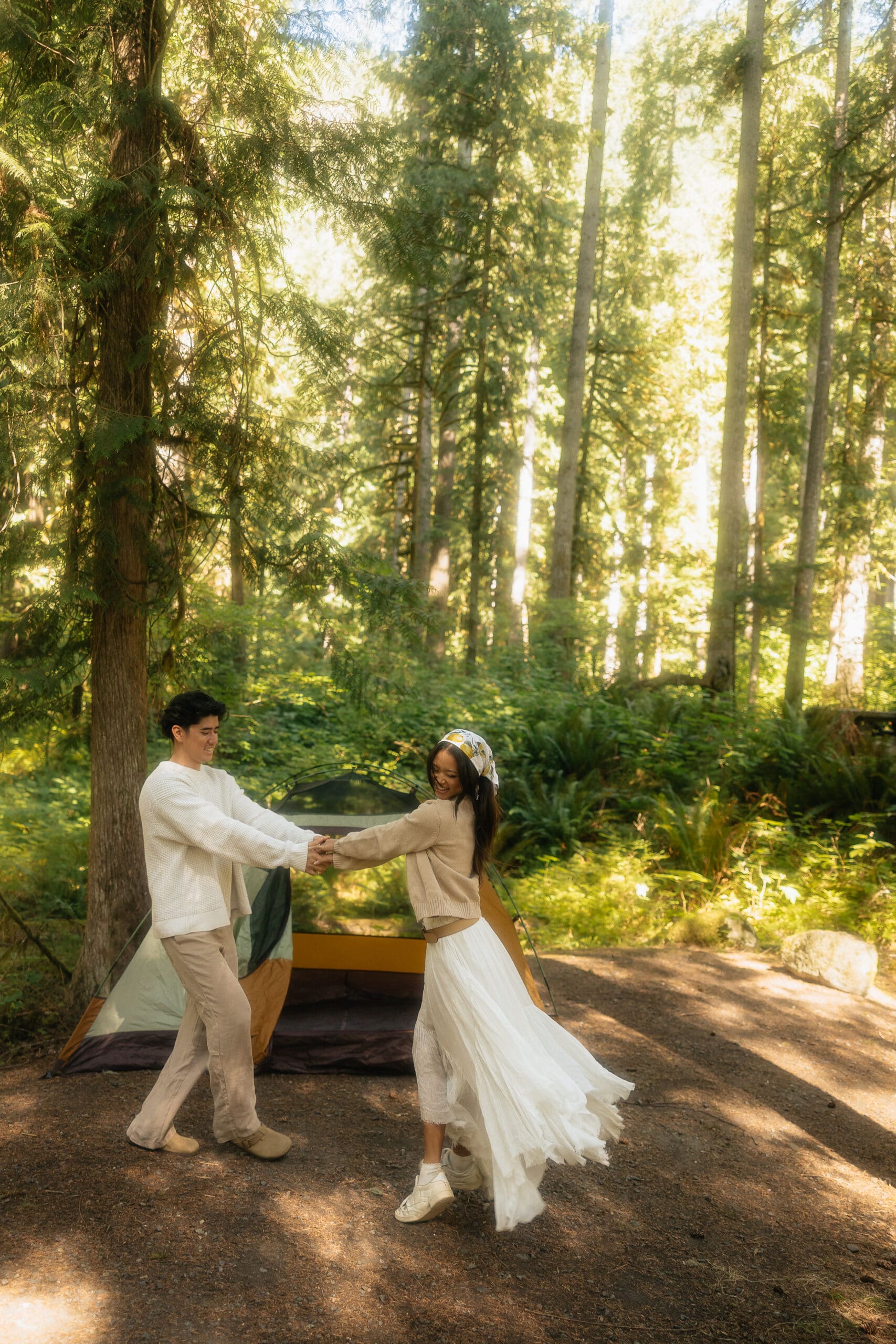 couple dancing together during their artist point elopement